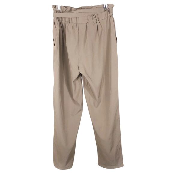 NWT Tan Belted Paperbag Pants Womens L Crop High Waisted Pleated Clean Girl - Picture 6 of 6
